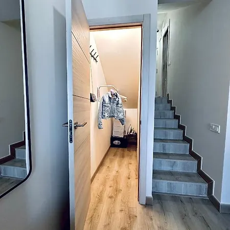 Appartement Lovely New 77
