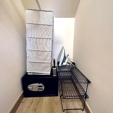 Apartment Lovely New 77